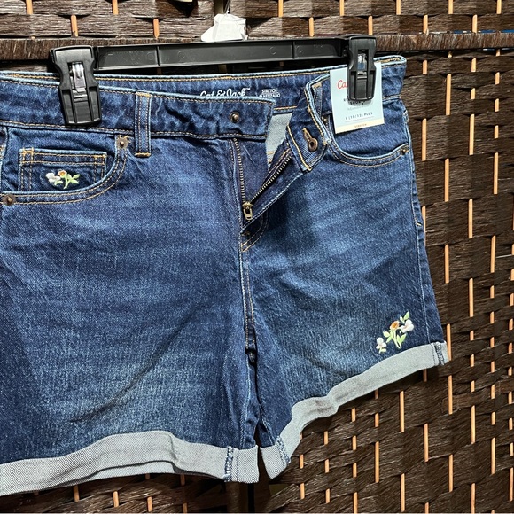 Cat & Jack Girls' Embroidered Midi Jean Shorts -size 10 to 12 Plus | #957 - Picture 4 of 8